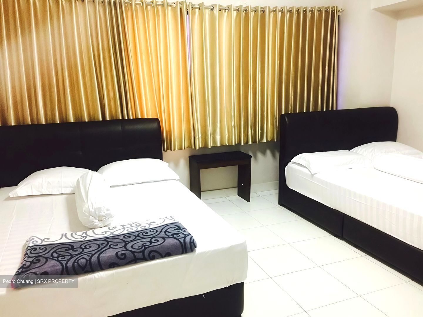 Lucky Plaza (D9), Apartment #569753601